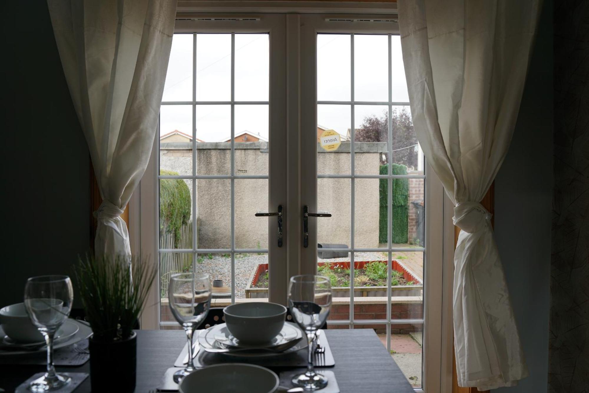 Holiday home Ravenswood House